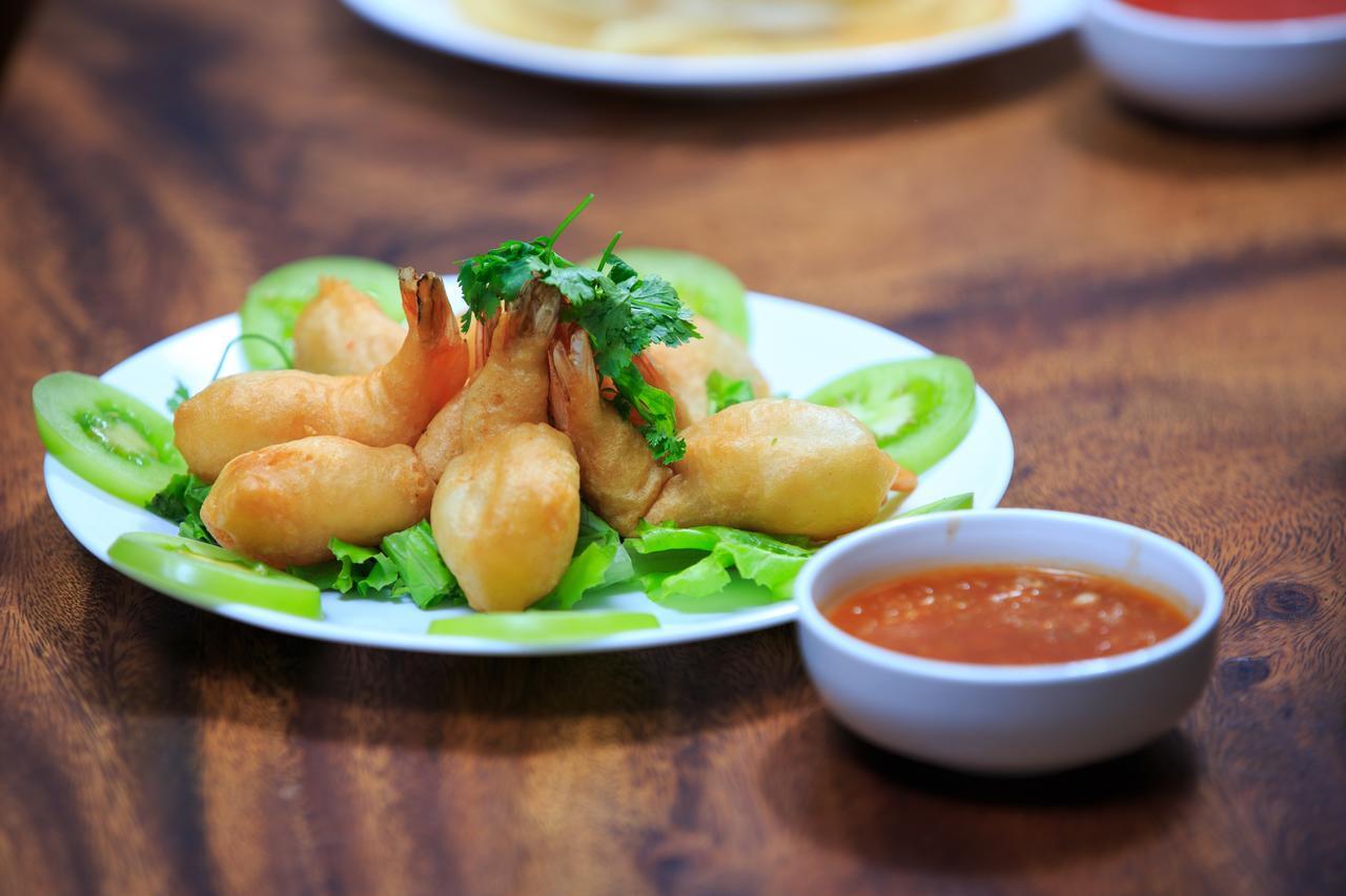 Kuch Oudom Hotel Phnom Penh Eksteriør bilde