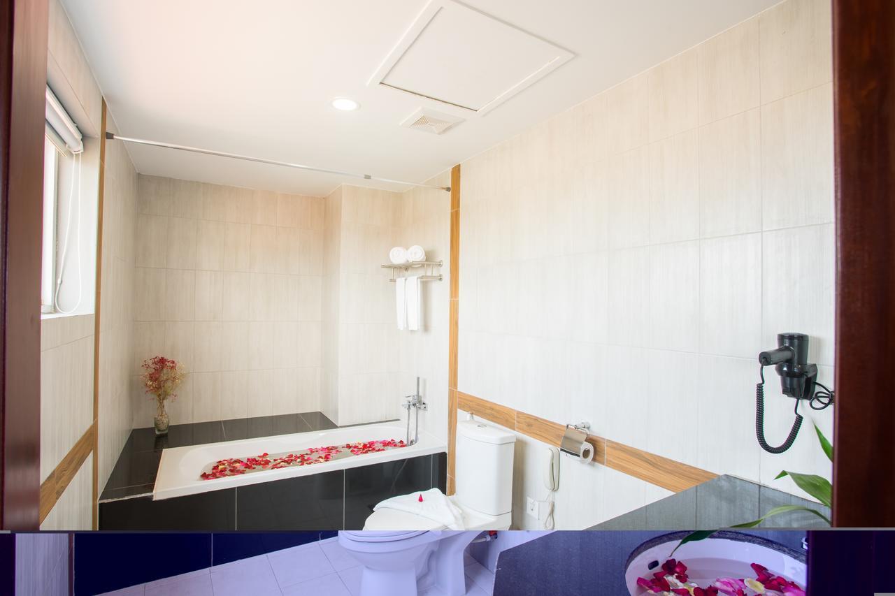 Kuch Oudom Hotel Phnom Penh Eksteriør bilde