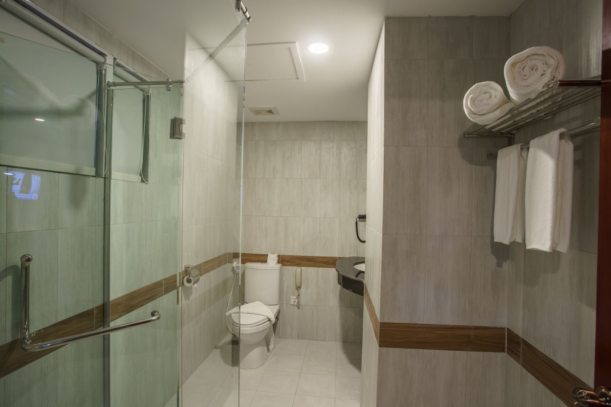 Kuch Oudom Hotel Phnom Penh Eksteriør bilde